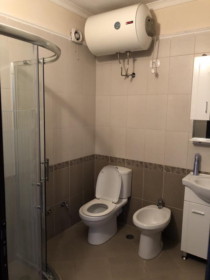 Apartment Pisha Durres Exterior photo